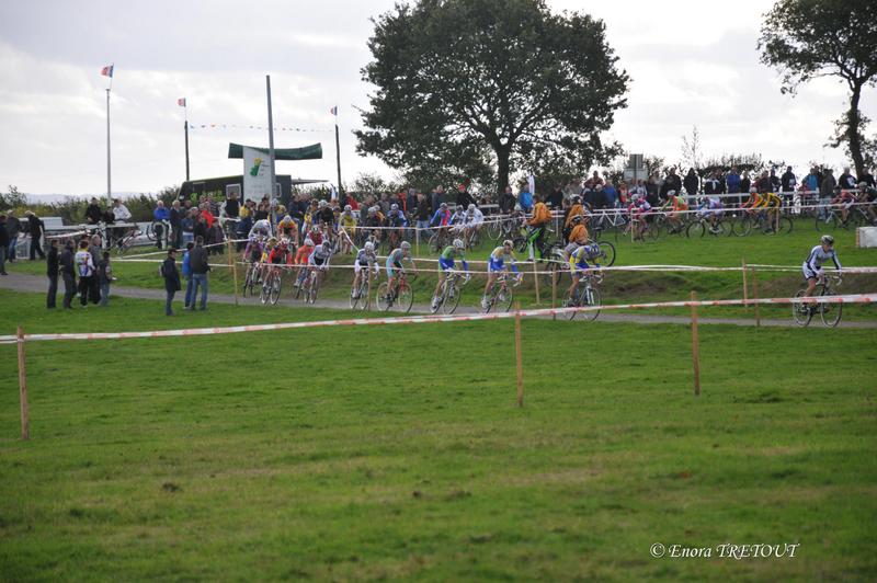 cyclo cross de Saint Marcel (56): les engags