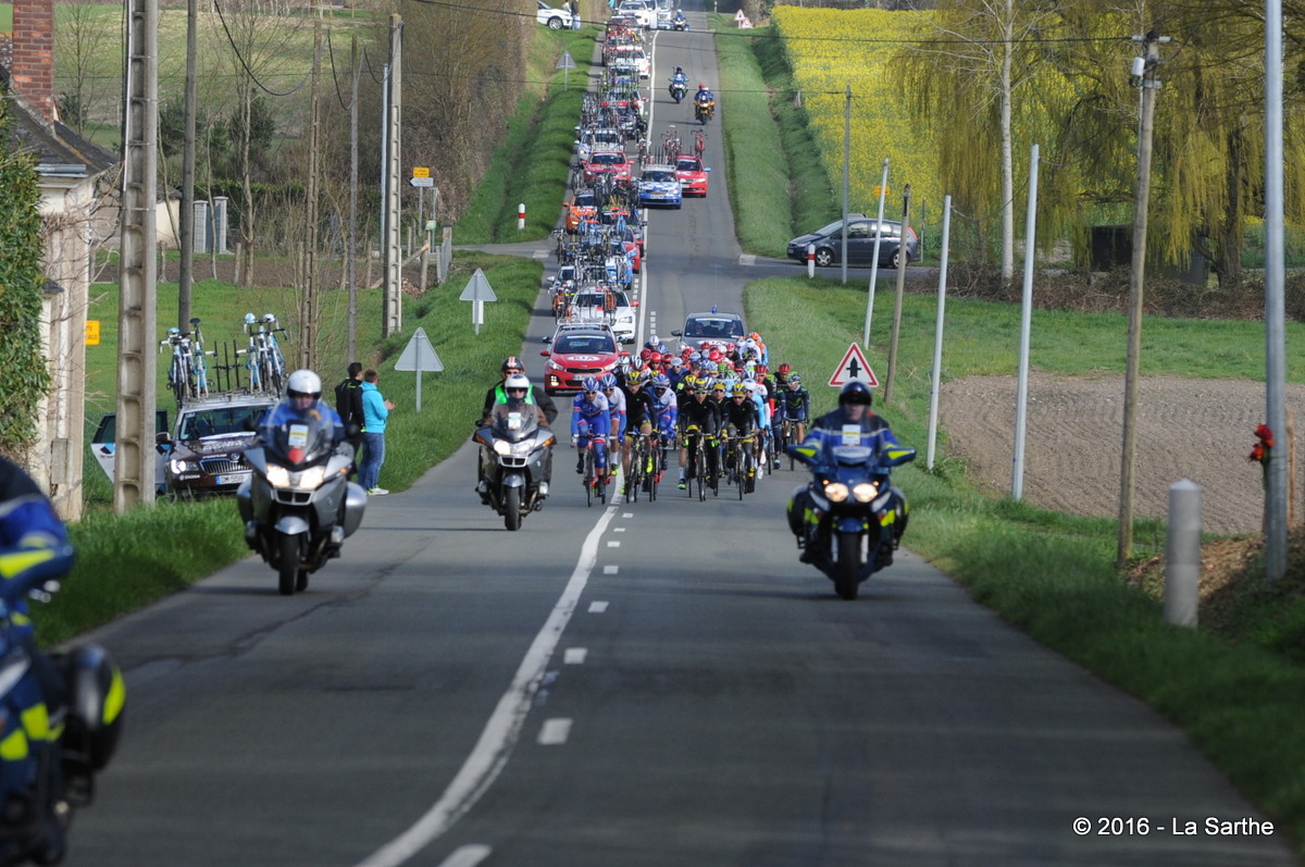 Circuit de la Sarthe: quelques belles cartes bretonnes