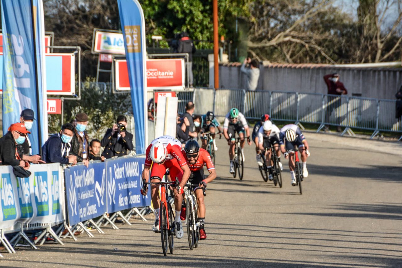 Bessges #1: Bouhanni n'est pas pass loin ! 