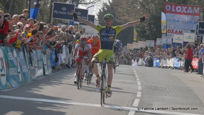 17/04/2010 QUIMPER  TOUR DU FINISTERE (L)