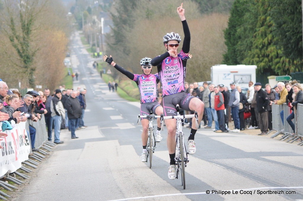 Interclubs : Hennebont Cyclisme fait le tripl  Camors (56)