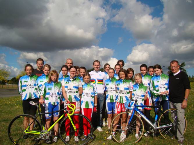 Stage des fminines a Pordic : Les filles en piste pour cette rentre !  