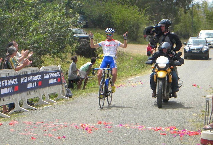 Tour de Nouvelle Caldonie # 8 : Poulizac gagne et endosse le maillot de leader  