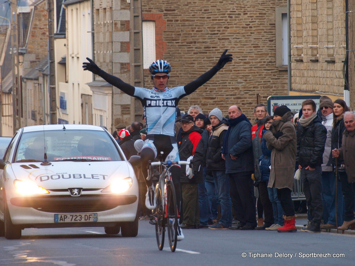 GP de Saint-Hilaire-du-Harcout : Plouhinec remet a 