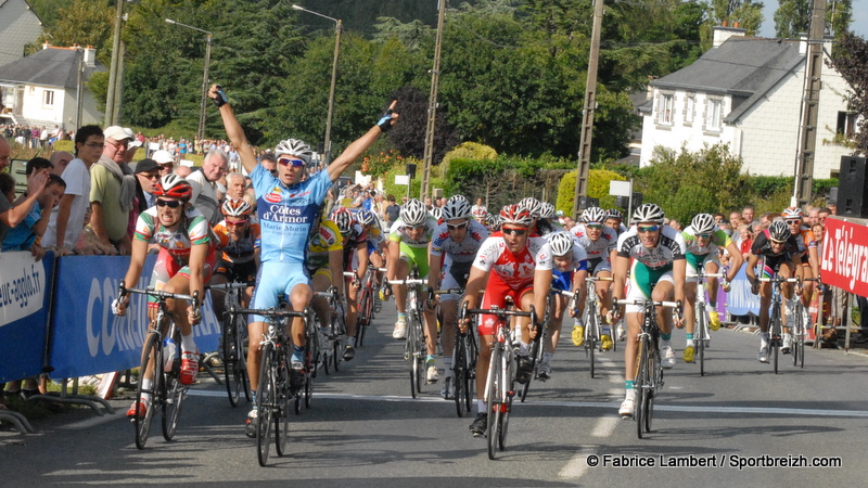 Saint-Brieuc Agglo Tour : Fonseca au sprint 