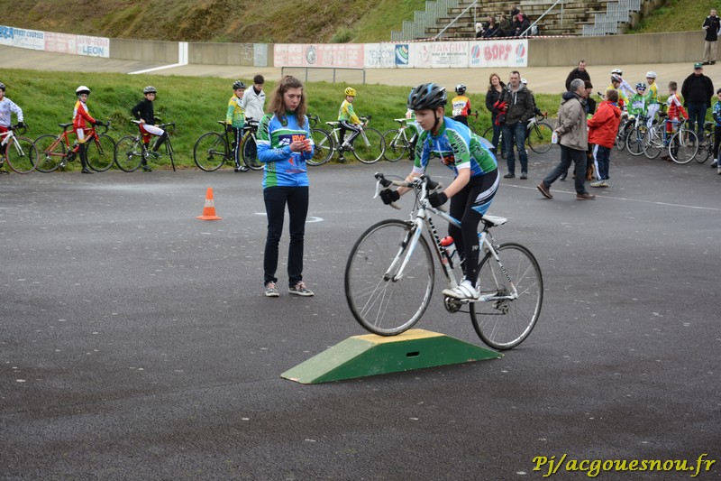 Rencontres amicales jeunes  Plouzan 