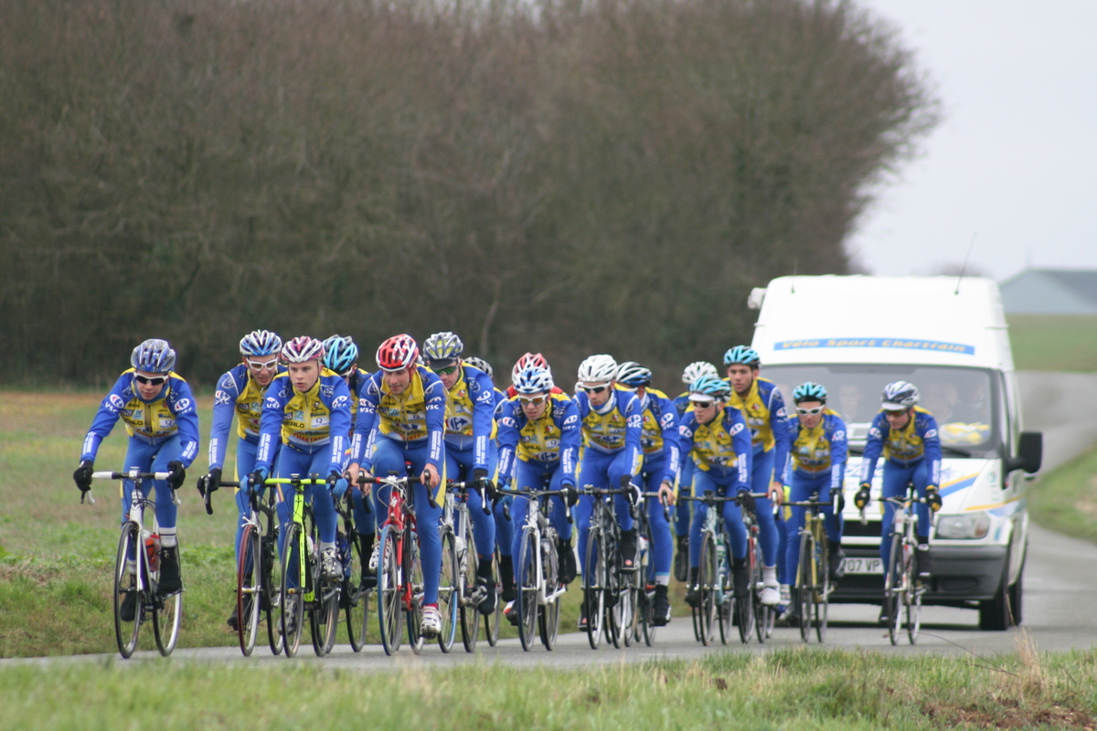 Route et cyclo-cross pour le VS Chartrain