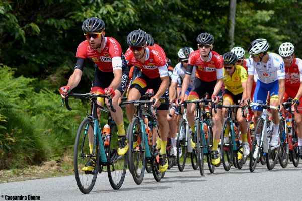 Deux stagiaires au Vital Concept Cycling Club