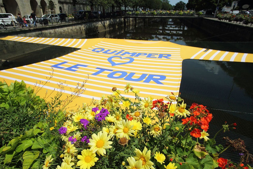 Une marinire gante sur l’Odet pour le Tour