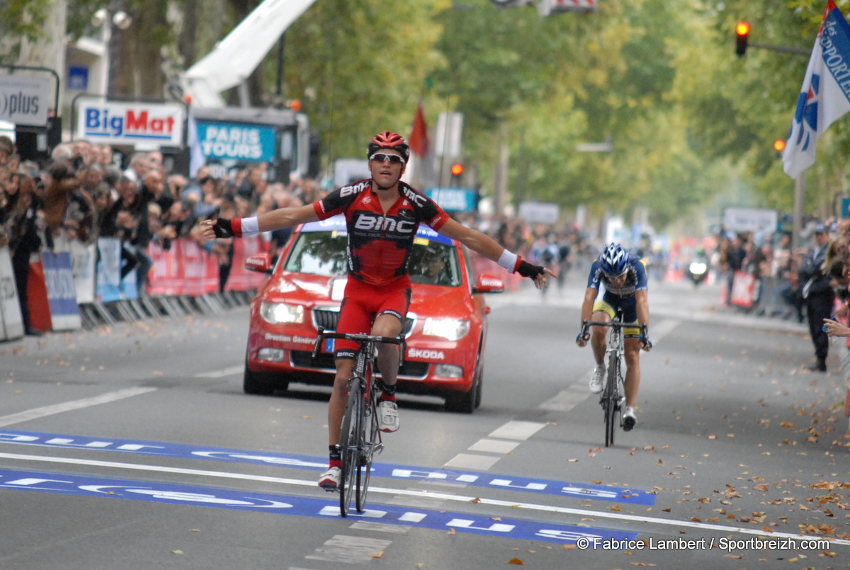 Paris-Tour Elite pour Van Avermaet