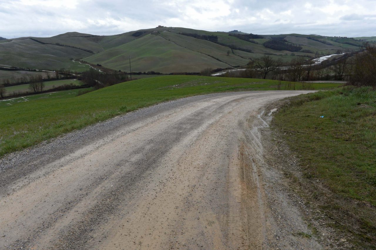 Cordon Ragot: douloureuses Strade Bianche