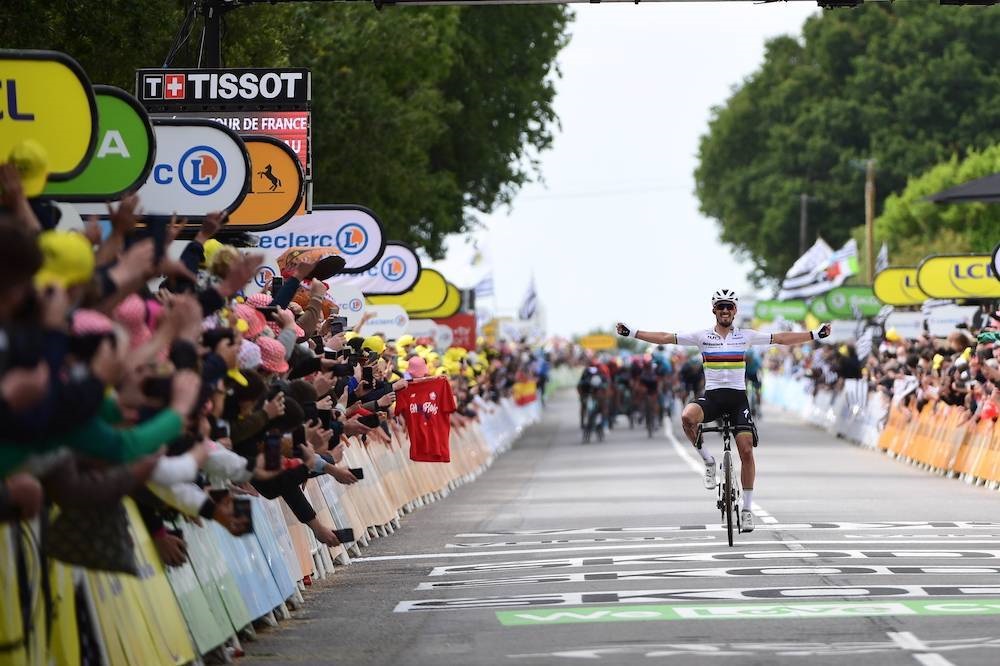 Tour de France 2021 # 1: Alaphilippe rsiste  la meute 