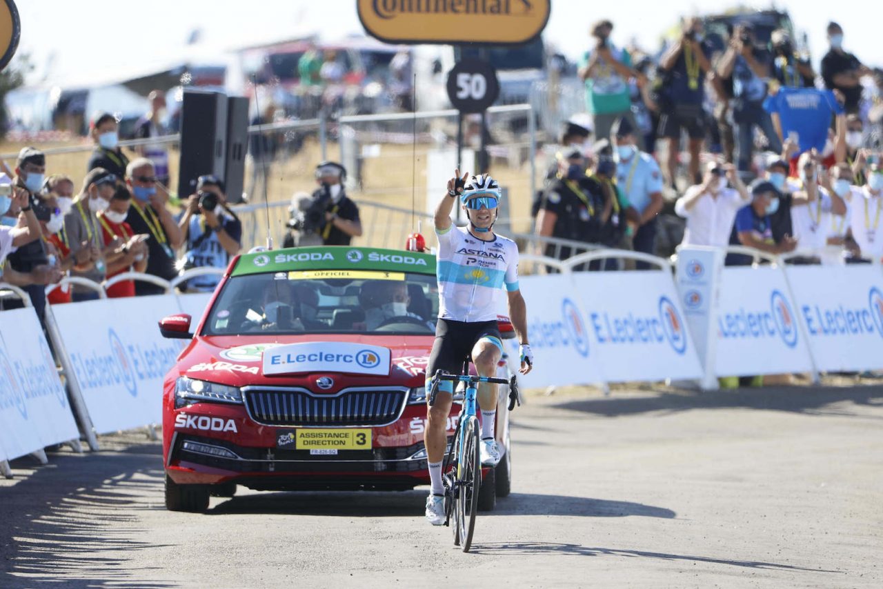 Tour de France #6: Lutsenko en solo