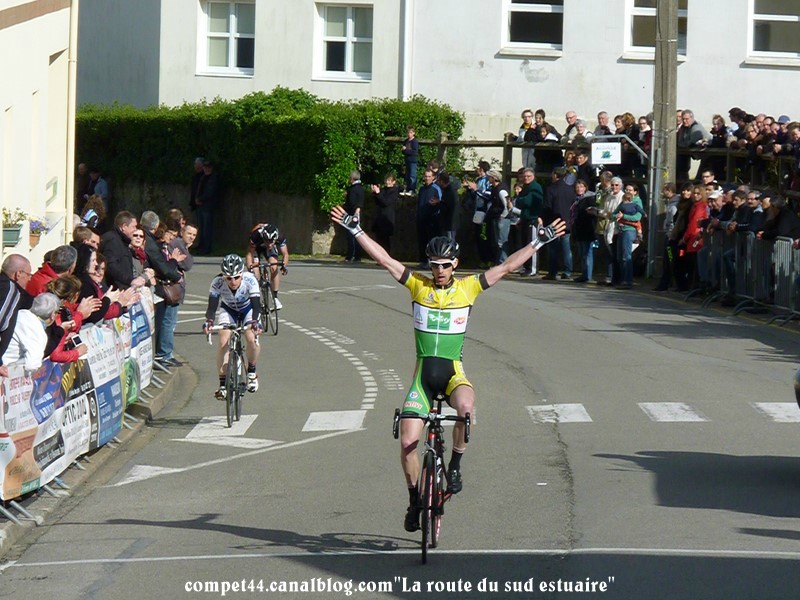 Route de l’Estuaire : les coureurs du VC Pontivyen en grande forme