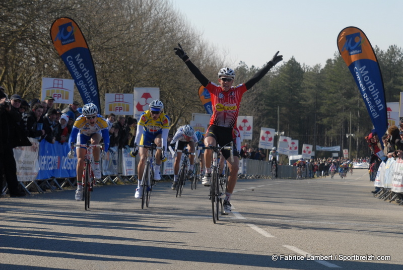 Course d'attente de Manche-Atlantique: premire pour Olivier Le Gac  