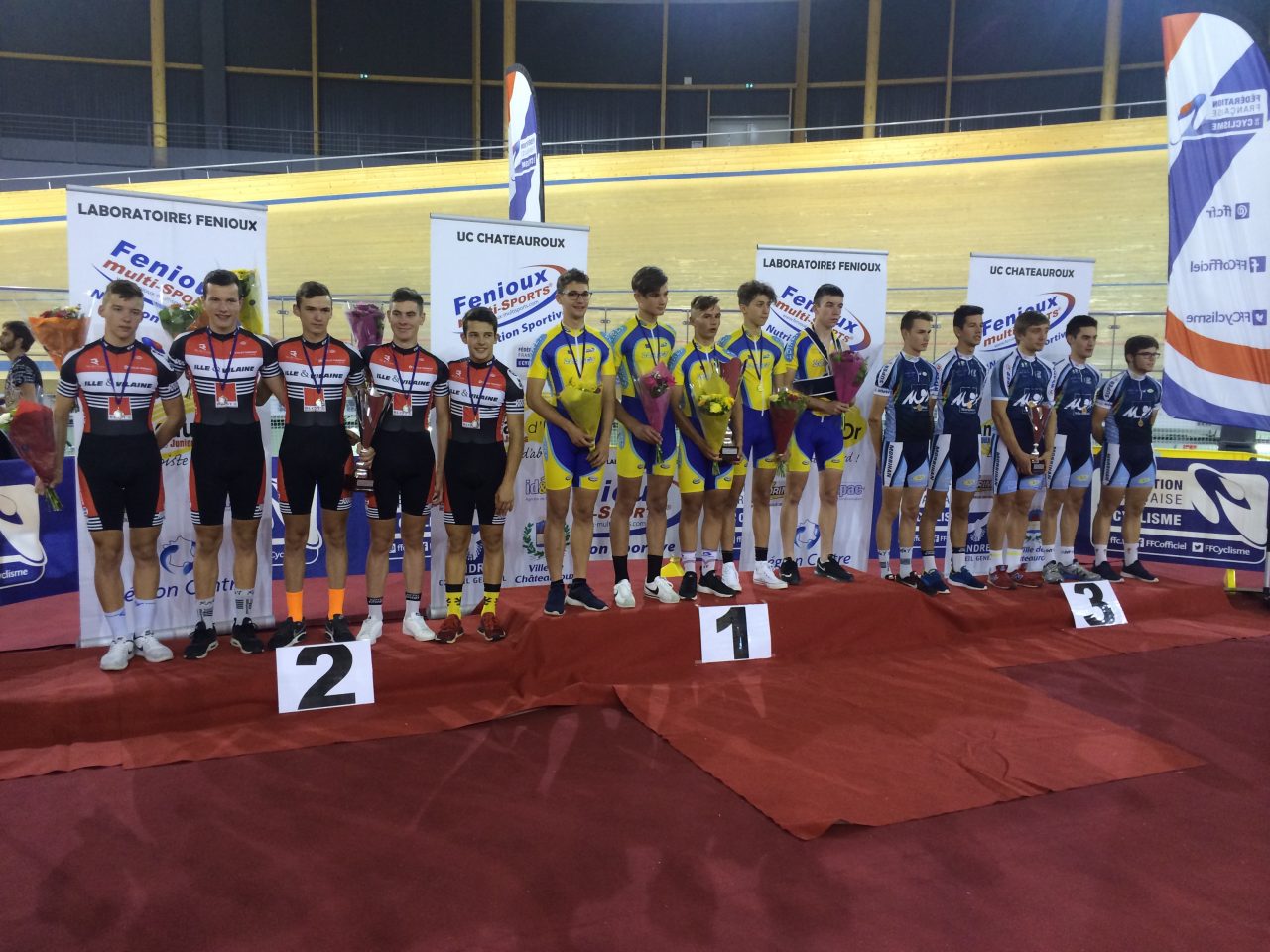  Le vlodrome de Bourges russit bien aux Brtilliens