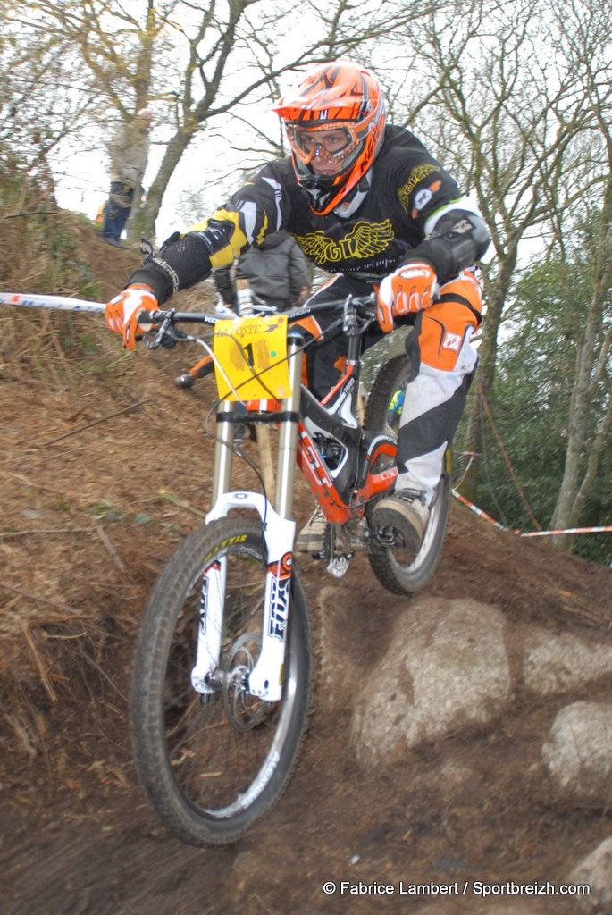 Coupe de Bretagne VTT Descente # 2  Jugon-les-Lacs (22) dimanche