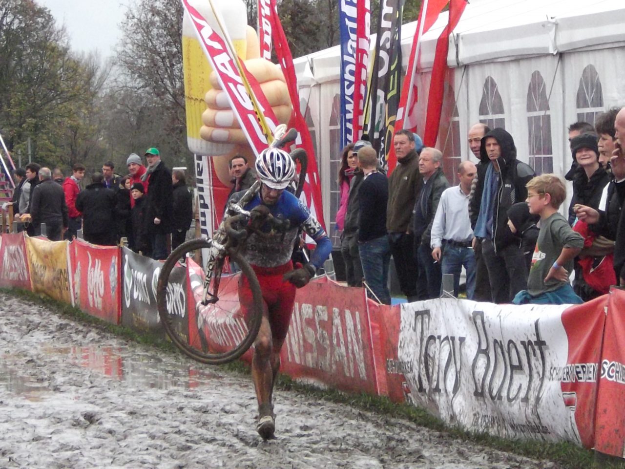 Matthieu Boulo "tout le monde me criait "Hop Matthieu", a filait des frissons... "