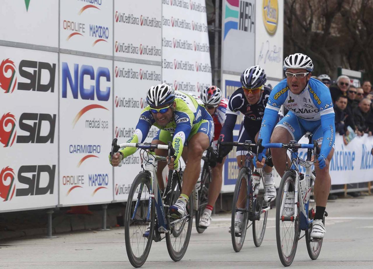 Chicchi 1er leader de la semaine Internationale Coppi et Bartali