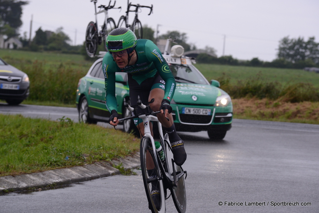 Team Europcar suspendu  titre conservatoire.