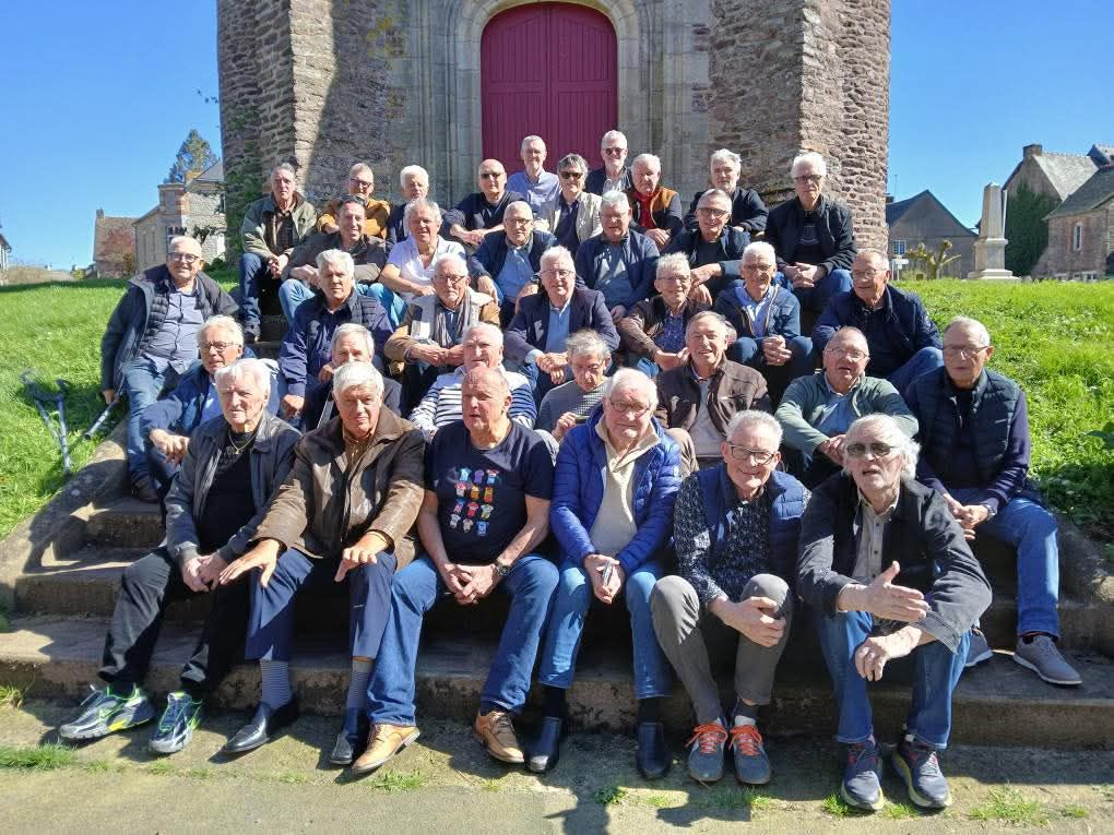 De belles retrouvailles entre champions et anonymes des pelotons