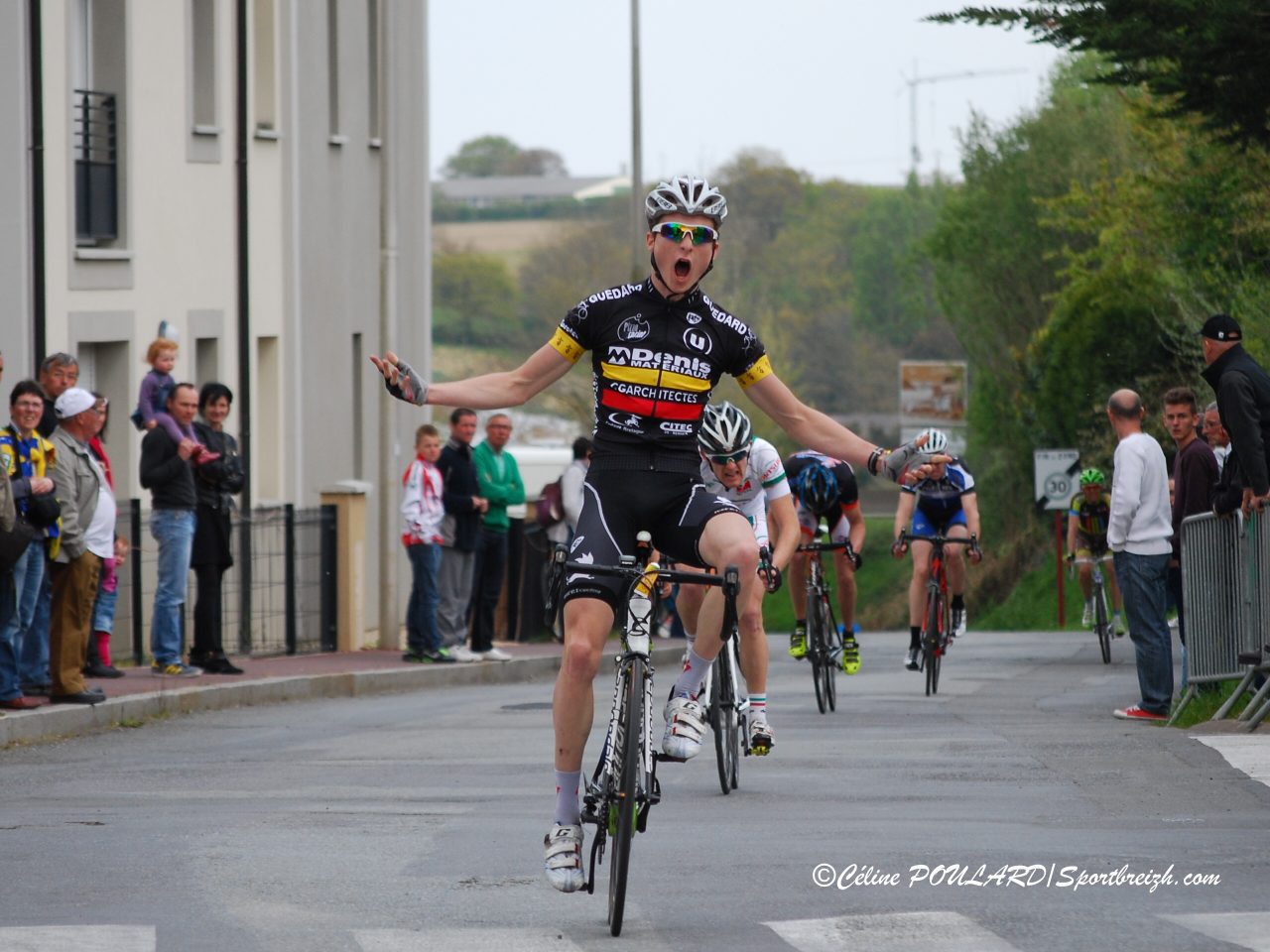 Saint-Jouan-des-Gurets (35) : encore Tortelier 