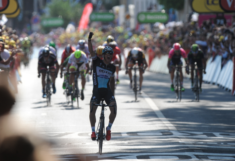 6e tape : Stybar se joue des sprinteurs / Abandon de Martin