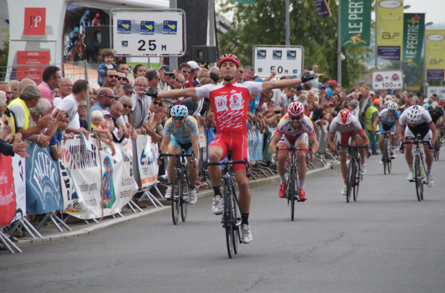 Circuit des deux Provinces: avec Cosnefroy