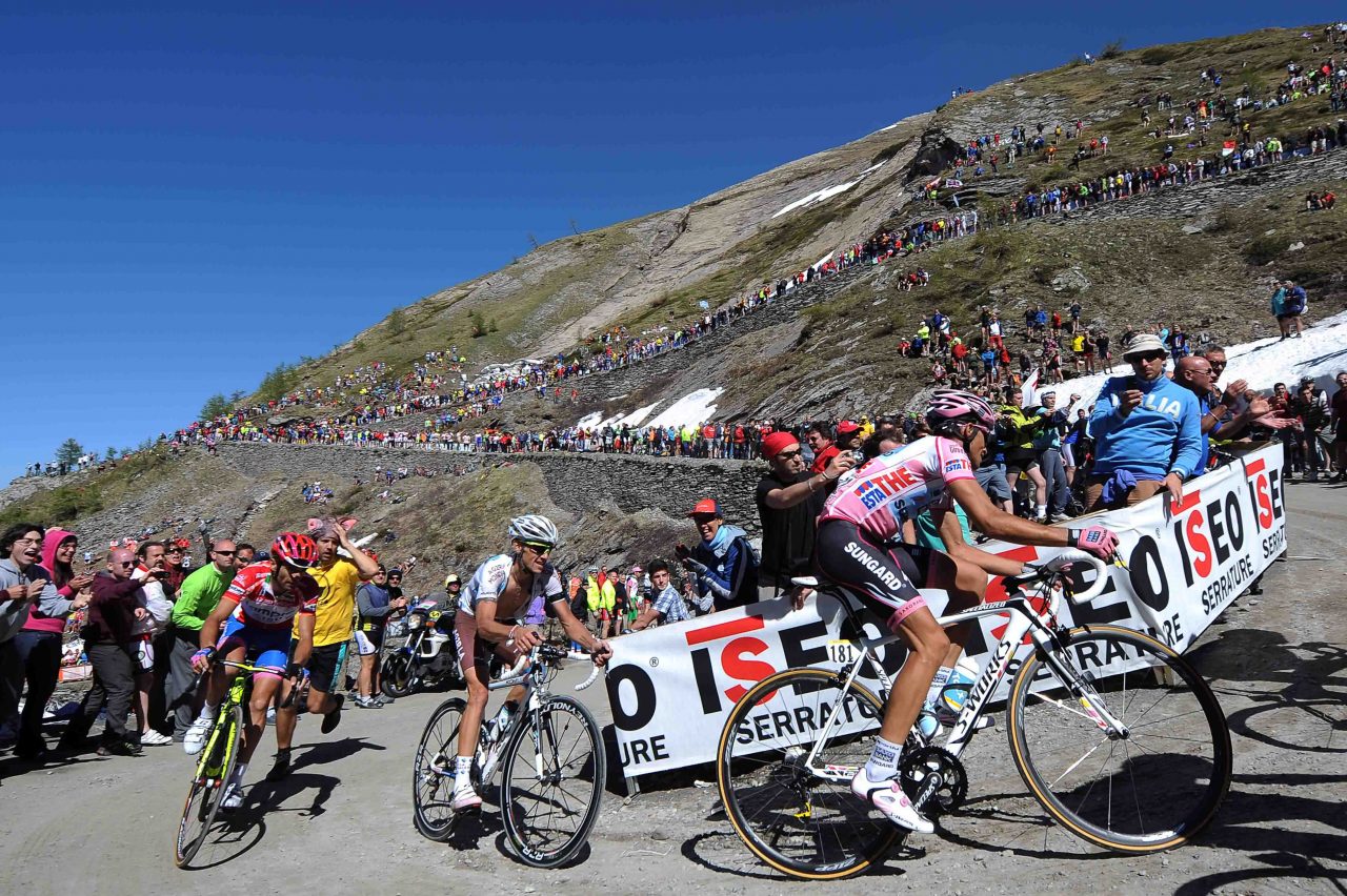 20me tape du Giro d’Italia : les ractions de John Gadret et Laurent Biondi  