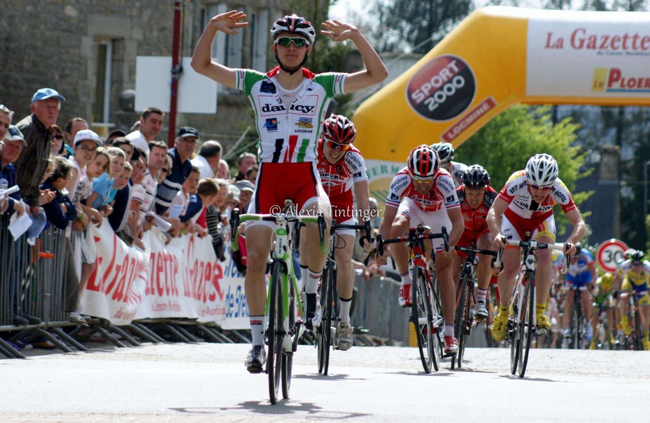 Gaultier au sprint sur la Route des Mgalithes  Moustoir-Ac (56) 