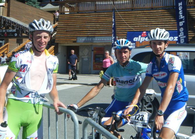 Une monte de l'Alpe-d'Huez contre le temps !