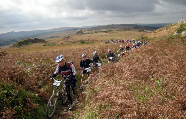 Les Roc'h des Monts d'Arre 2009 en images  