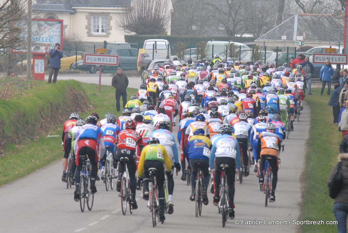 Championnat de Bretagne Pass'Cyclisme  Maxent (35) : les engags