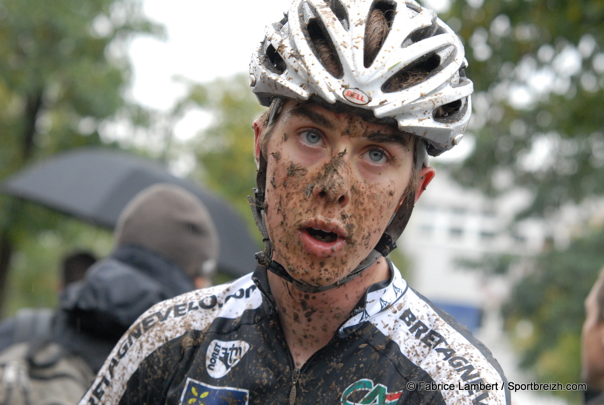 Gesbert au pied du podium  Saverne