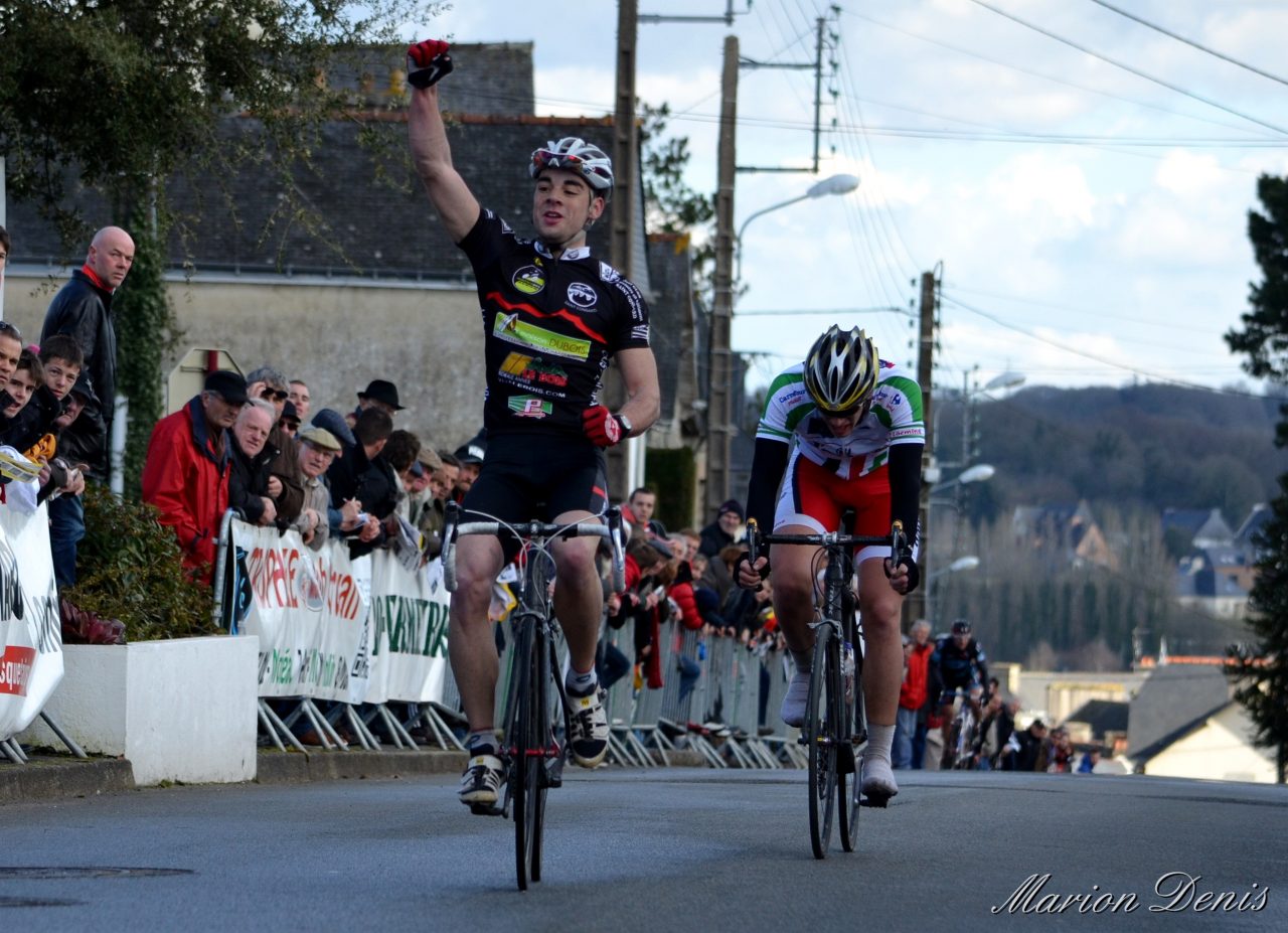 Locmin (Course d'attente) : Pasco devant Henry