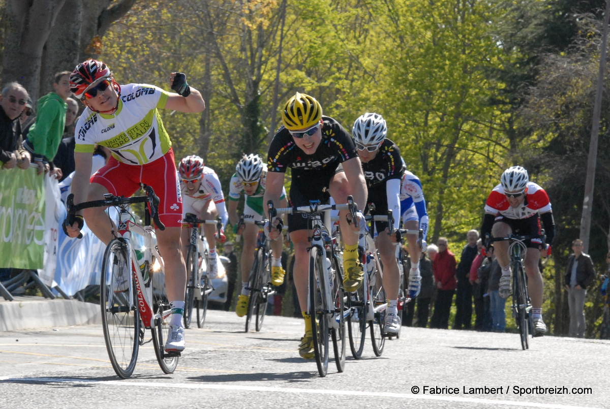 France Universitaire  Saint-Brieuc : Boudat devant les Bretons