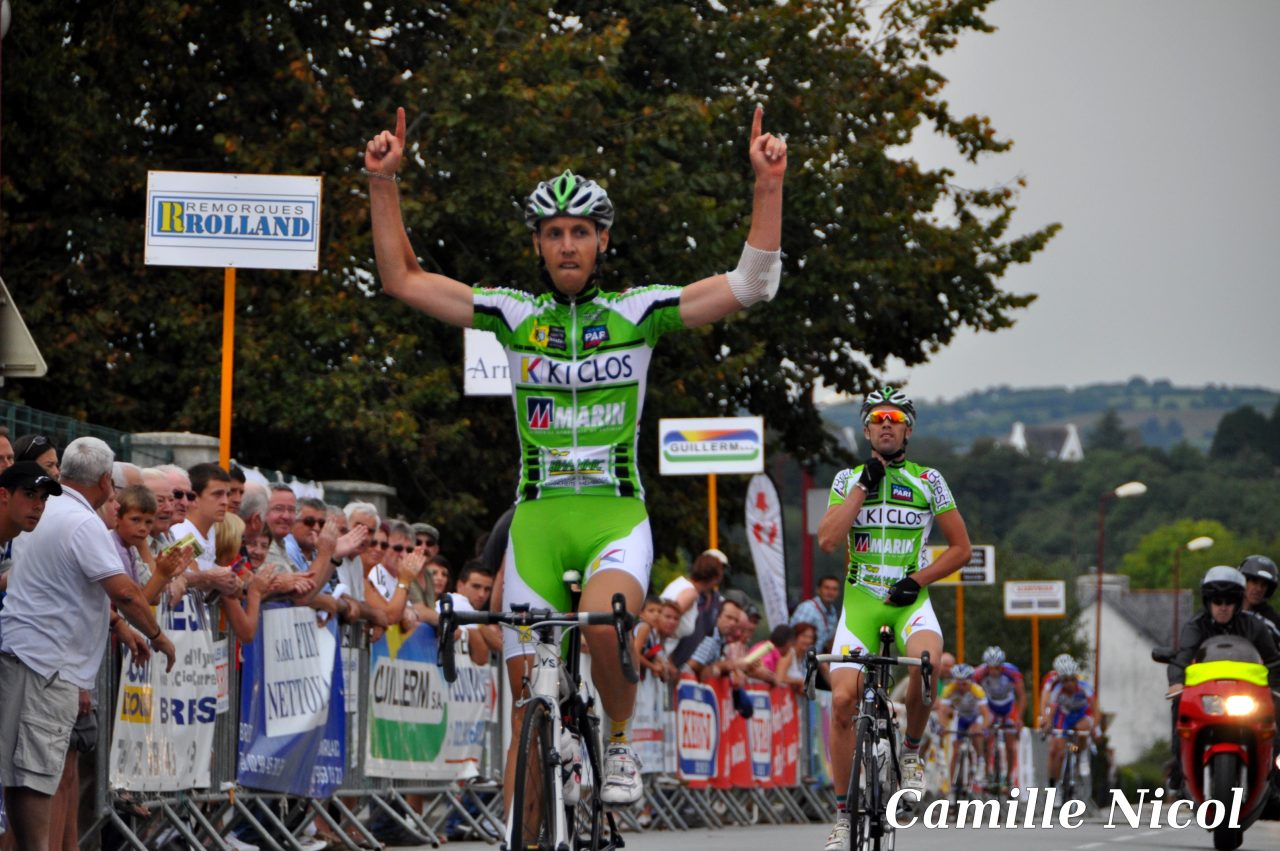 Ronde Finistrienne  Briec de l'Odet : doubl du BIC 2000