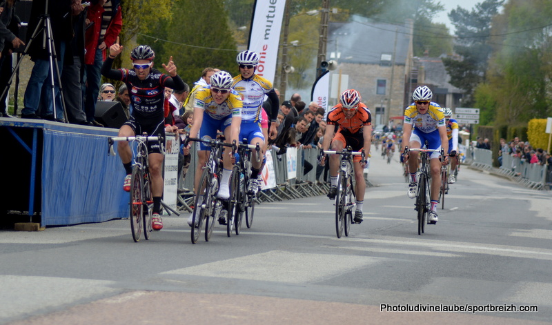 Course d’attente  Saint Jacut du Men (22) : Tardivel devant les Briochins