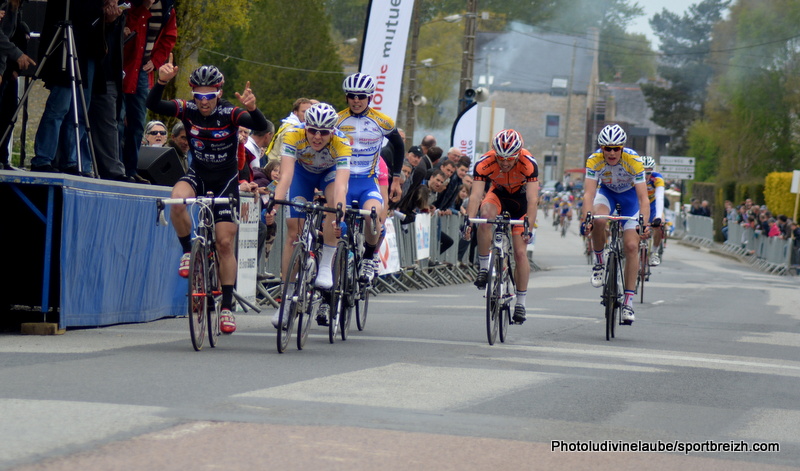 Course d’attente  Saint Jacut du Men (22) : Tardivel devant les Briochins