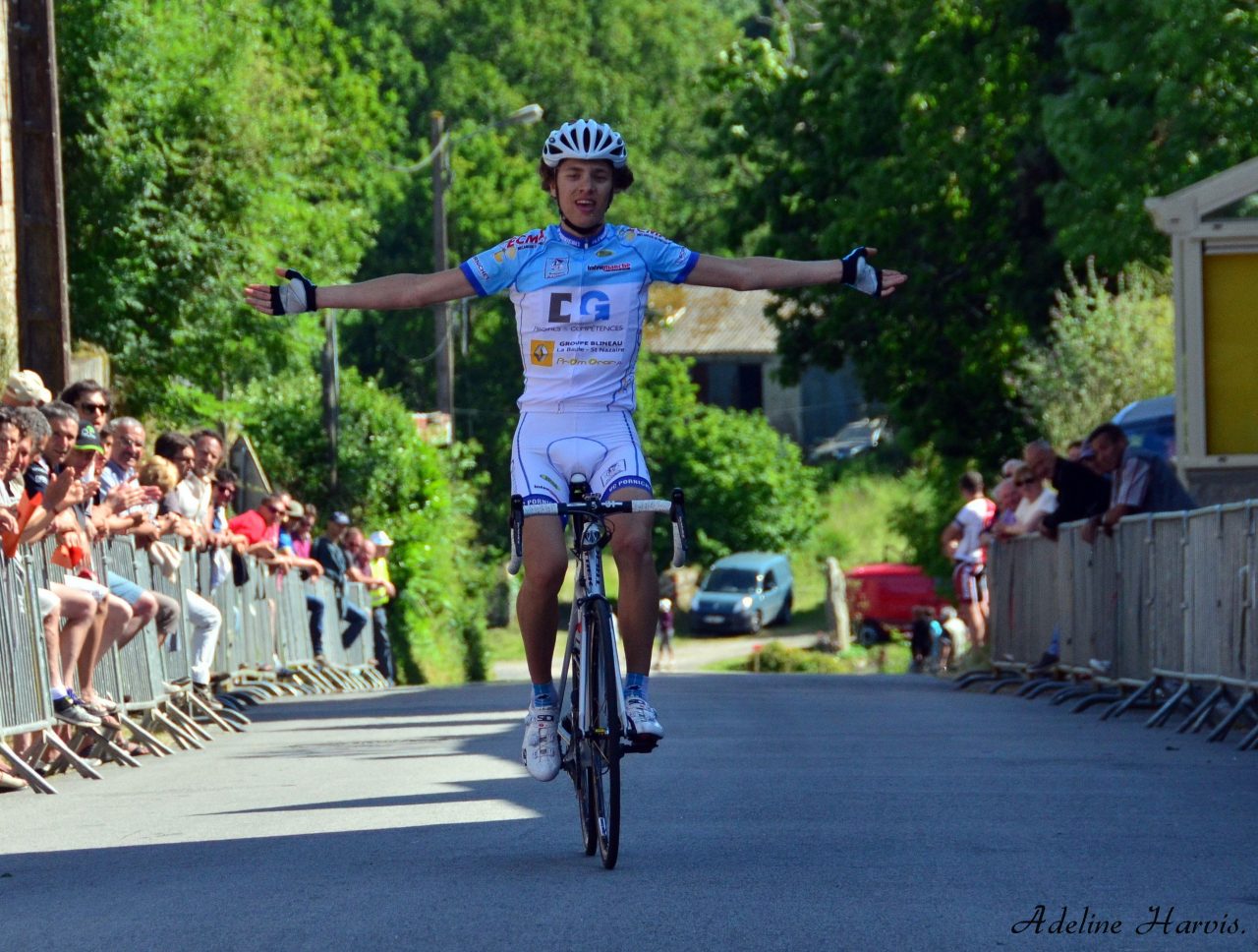 St Aubin en Plumelec (56): Darmont en solitaire