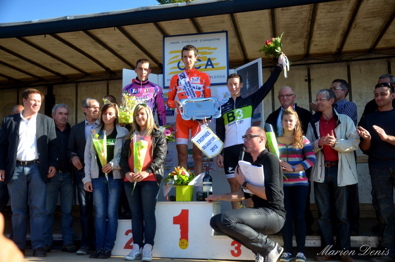 En diffr du Trophe Rgional de cyclo-cross  Argentr-du-Plessis (35)  