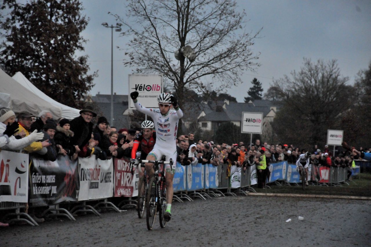 Rtro 2013 Bretagne Cyclo cross :en lites  Le Corre bien-sur !