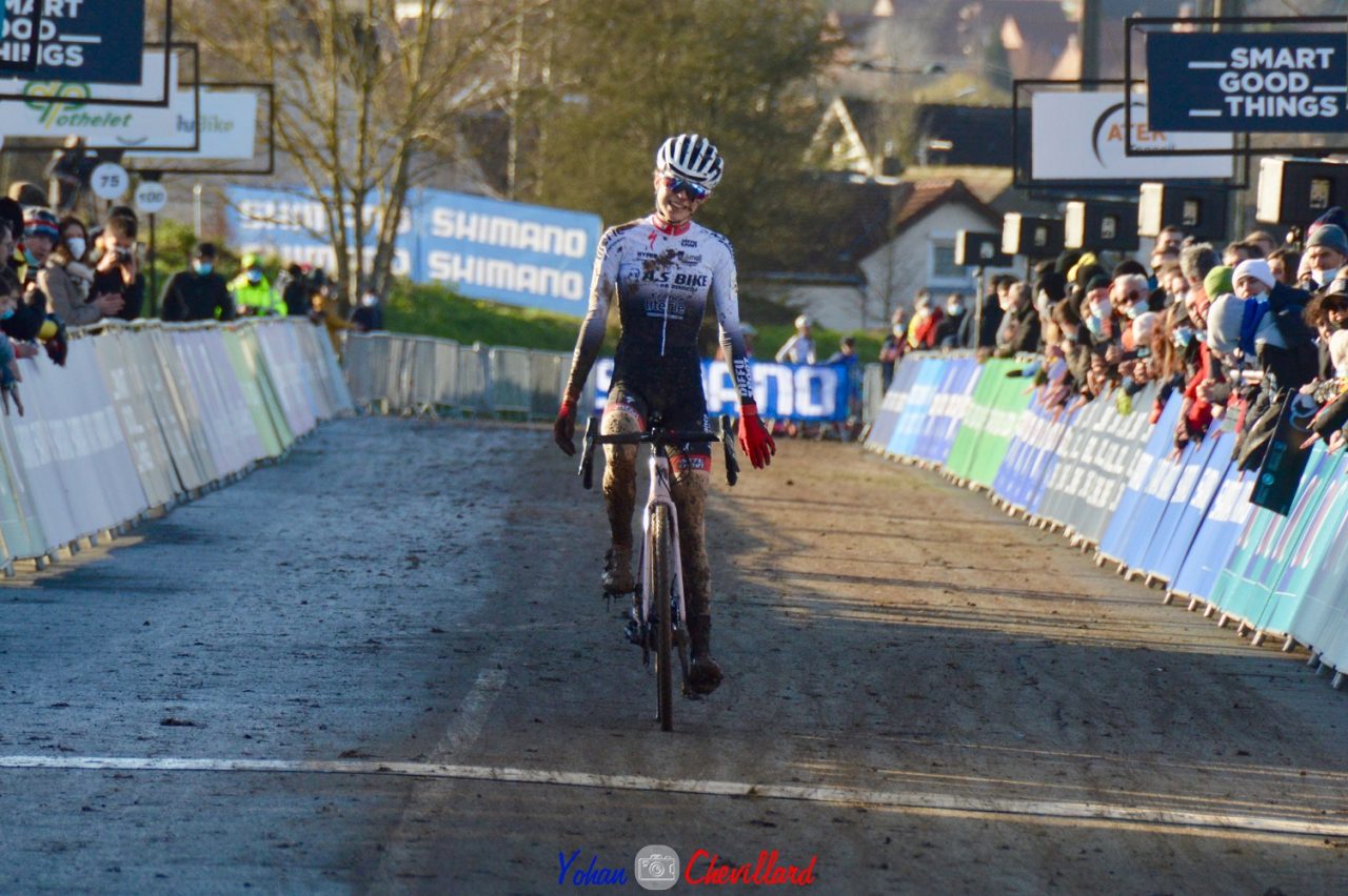 Championnat de France / Dames : Burquier devant Clauzel et Fouquenet