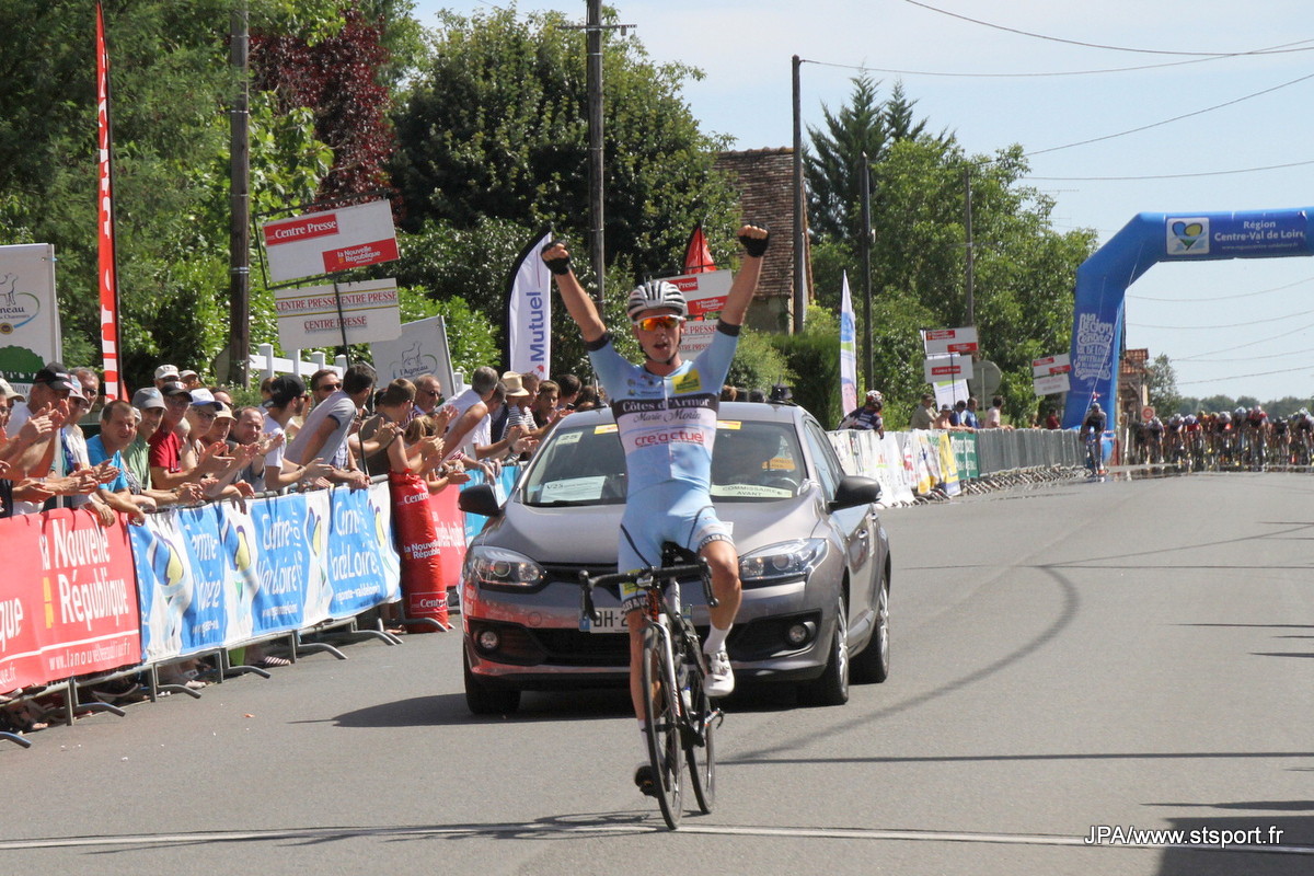 Etoile d'Or: Fabien Schmidt patant