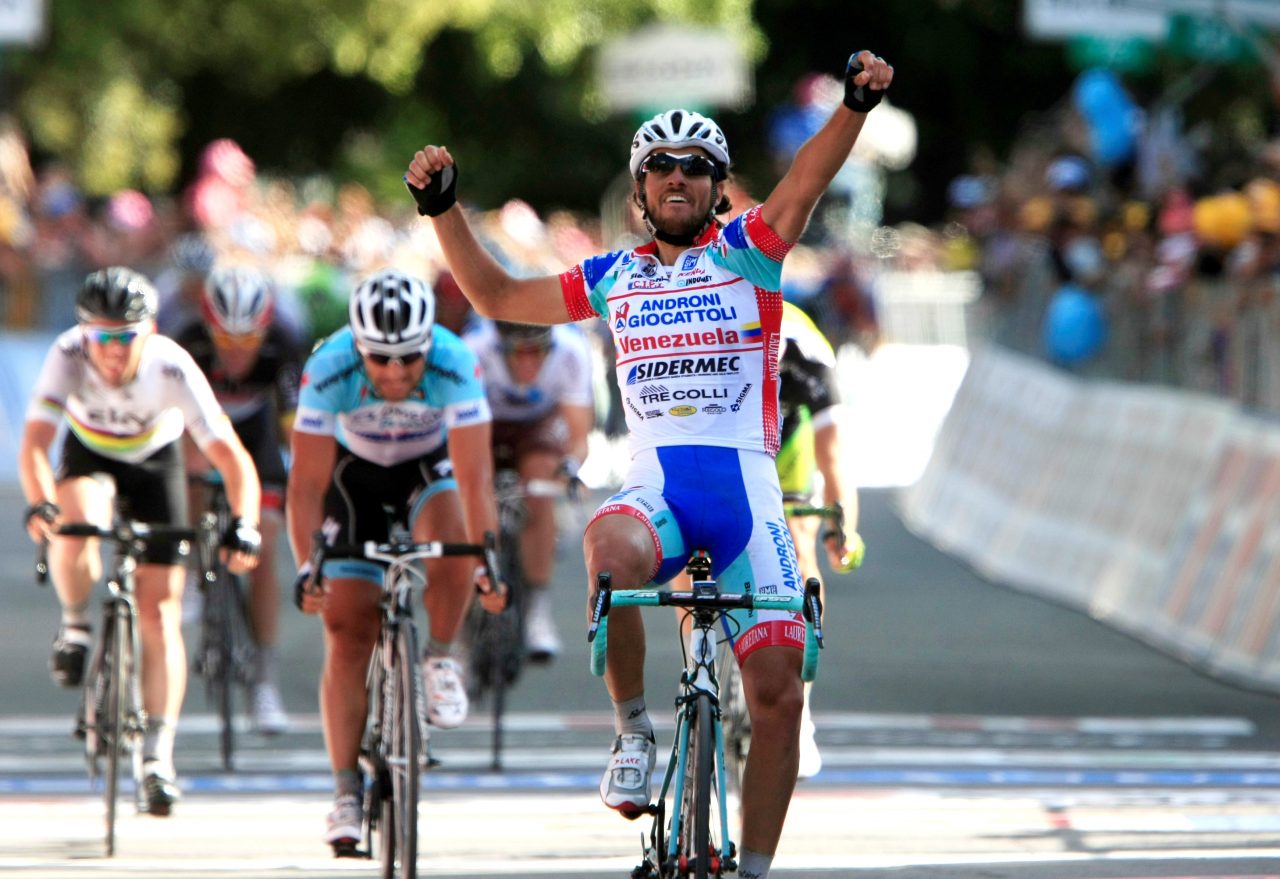 Tour d'Italie # 11 : Ferrari fait parler sa pointe de vitesse 