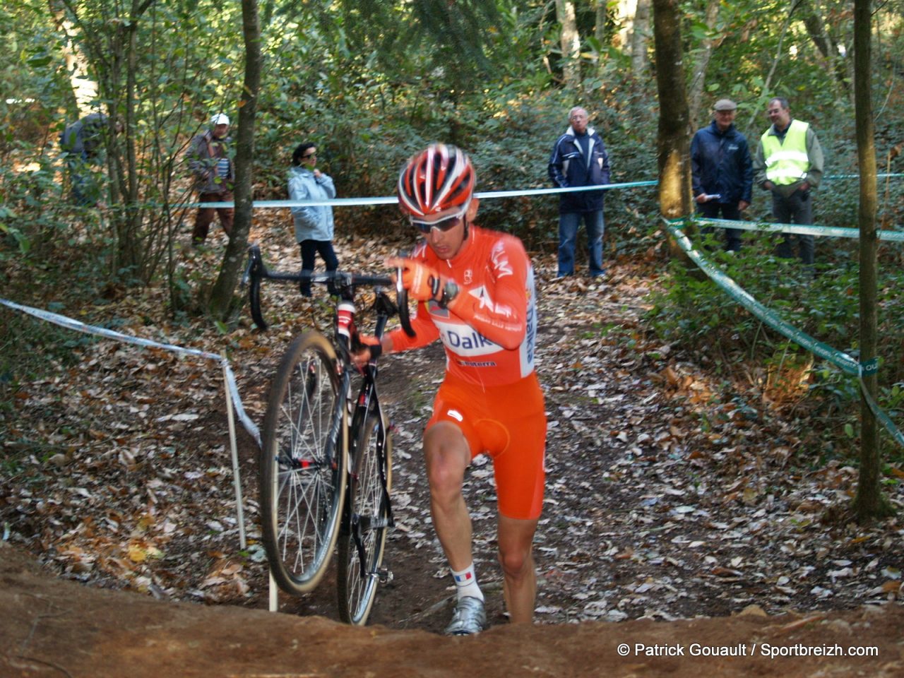 Cyclo-cross de Chteaubriant (44) : Le Corre puissance 5 