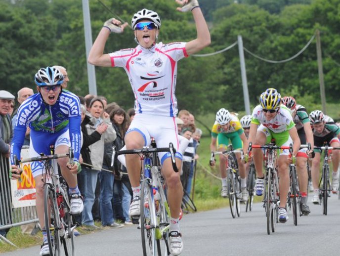 Franck Bonnamour vainqueur en Auvergne.