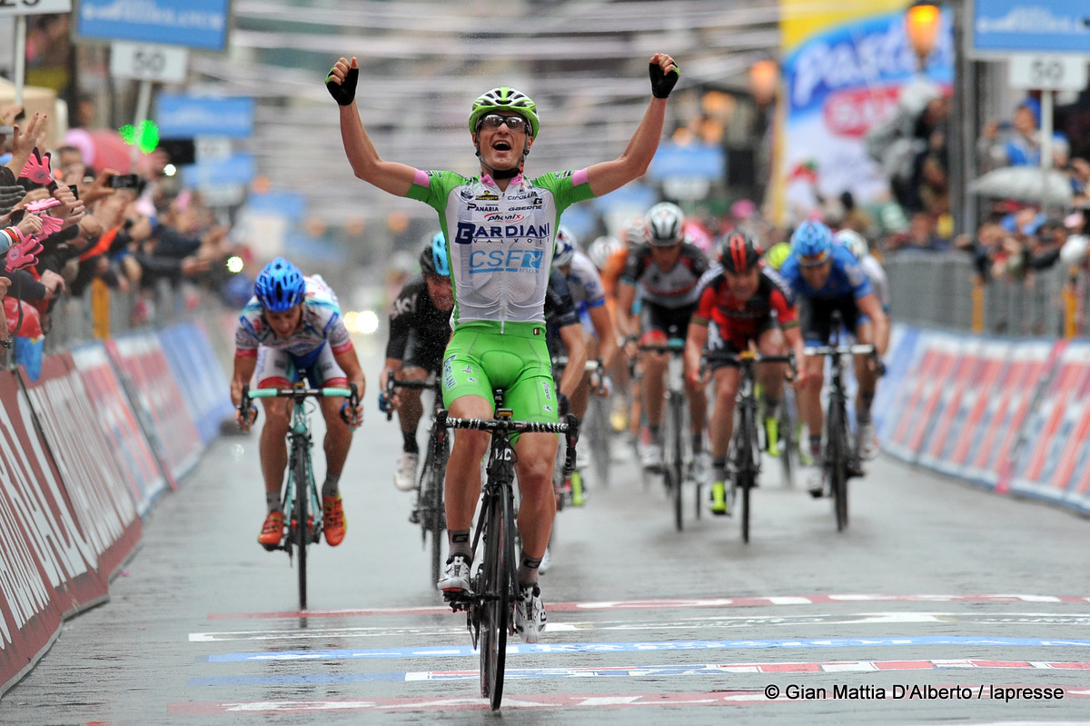 Tour d'Italie # 4 : Battaglin au sprint 