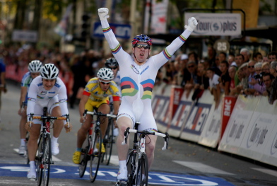 KM Paris-Tours : Guillot et Manzin s'imposent