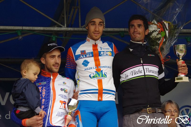 Cyclo-cross de Bollne (84) : les classements 